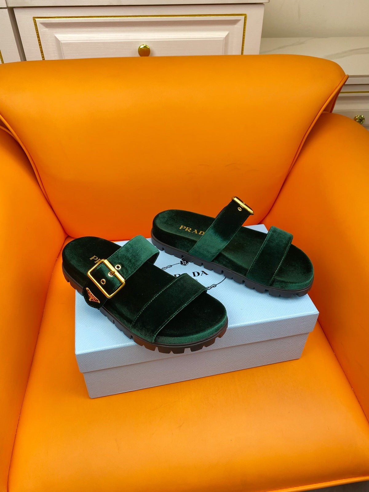Pra Slides 10 Velvet Laurel Green