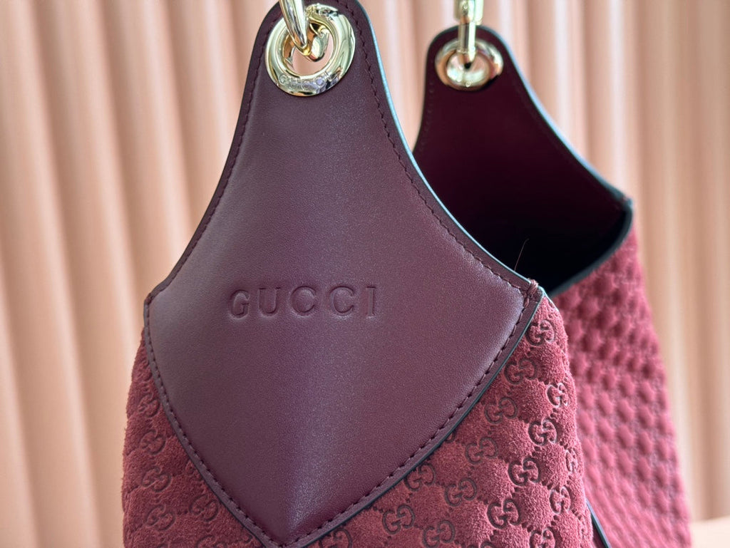 B LARGE SHOULDER BAG 49 IN ROSSO ANCORA RED GG EMBOSSED SUEDE