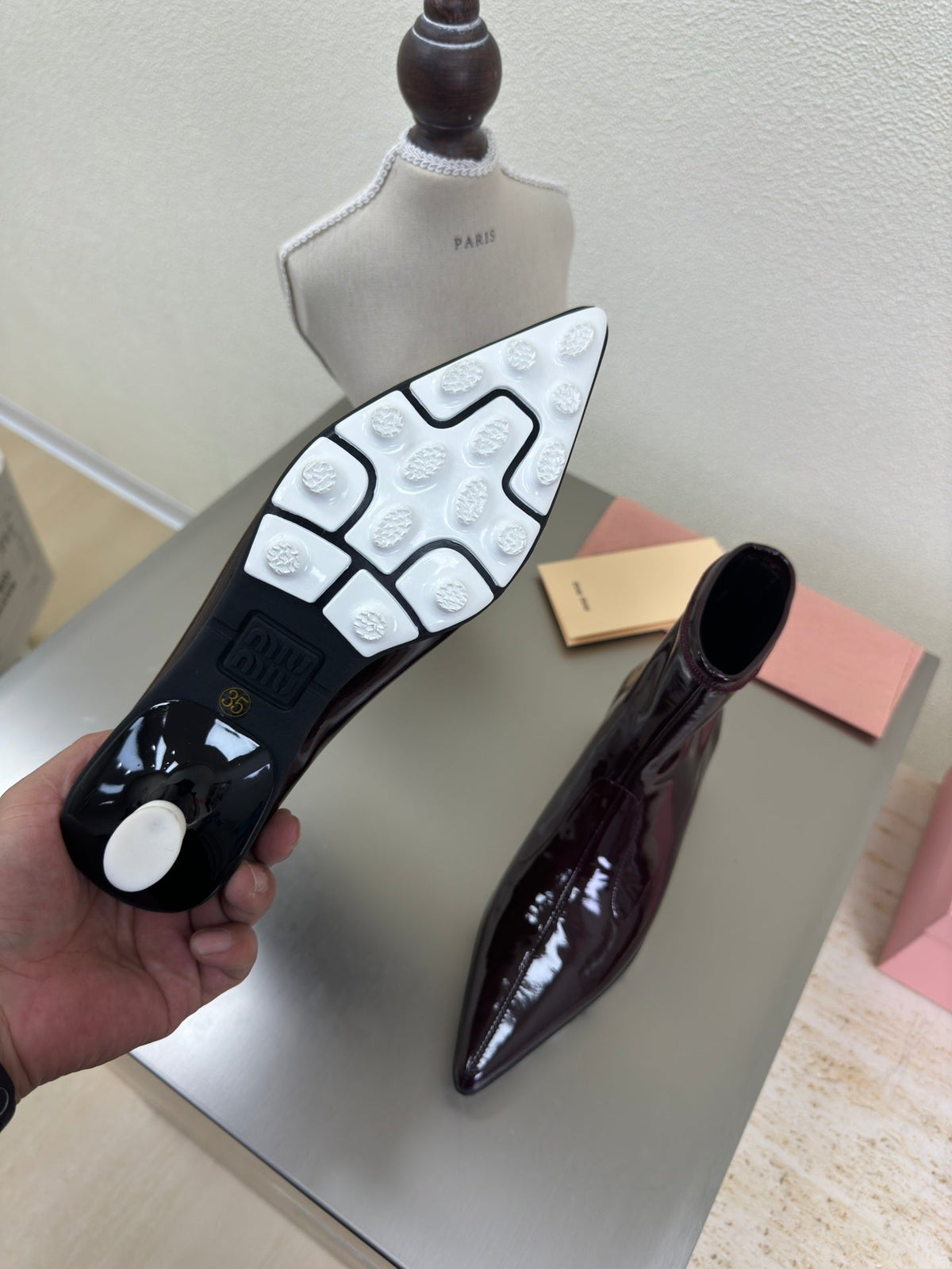 ANKLE POINTED-TOE BOOTS IN MAHOGANY GLOSSY CALFSKIN