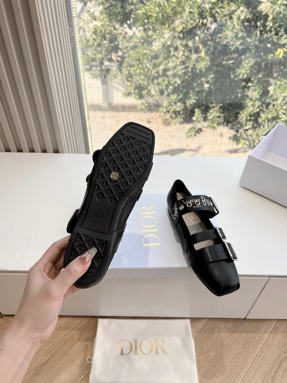 PUNK BALLET FLAT IN BLACK SUPPLE CALFSKIN