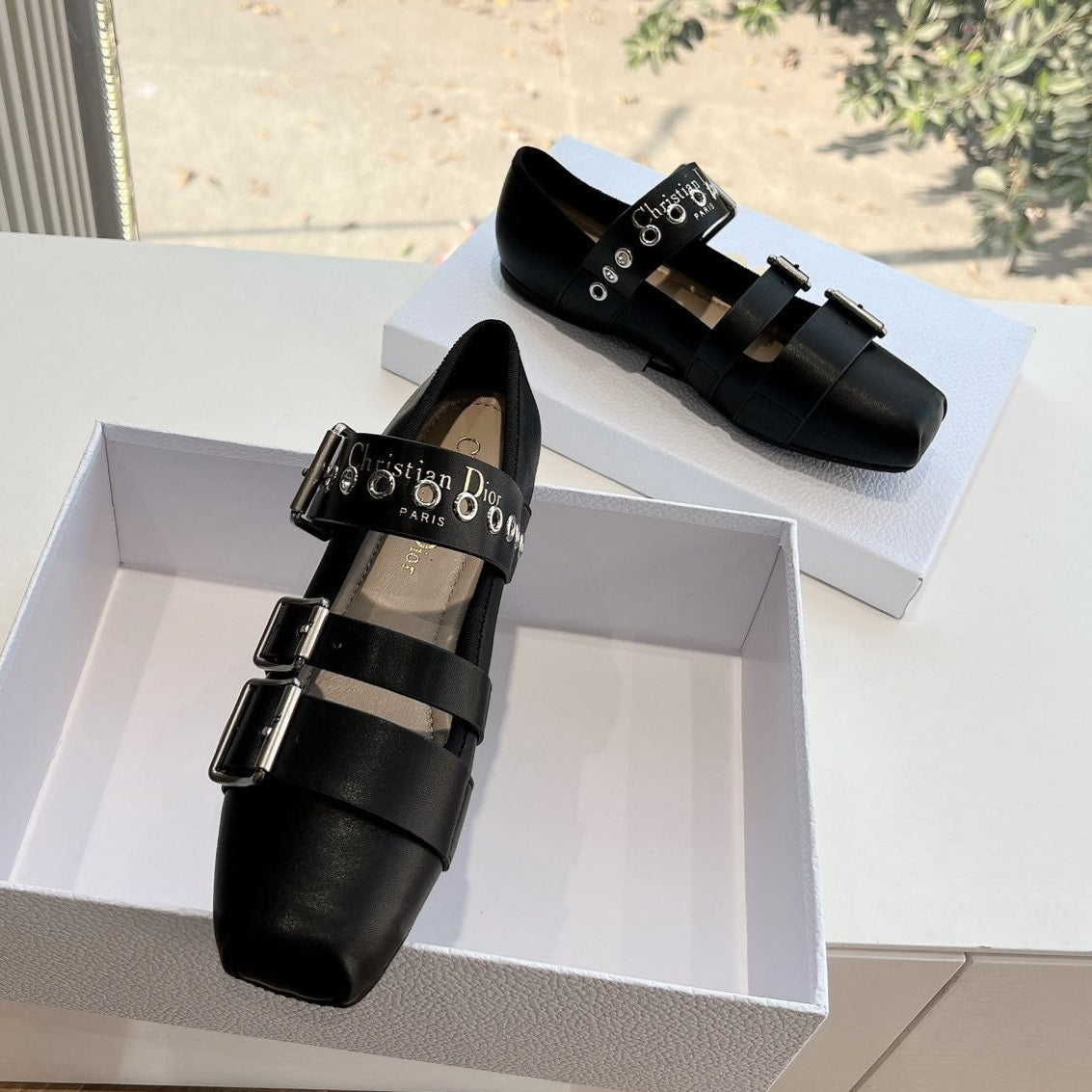 PUNK BALLET FLAT IN BLACK SUPPLE CALFSKIN