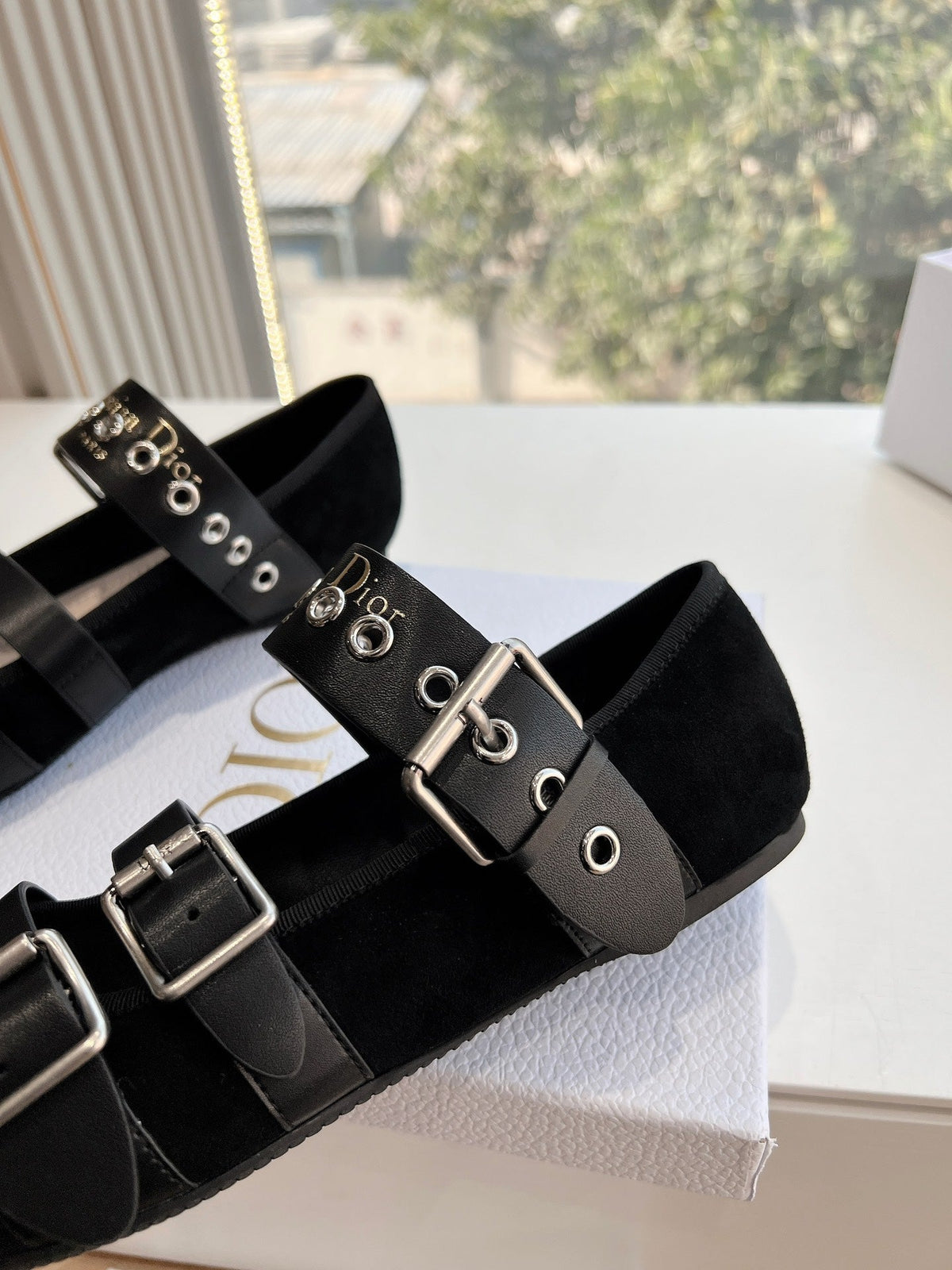 PUNK BALLET FLAT IN BLACK SUEDE AND SUPPLE CALFSKIN