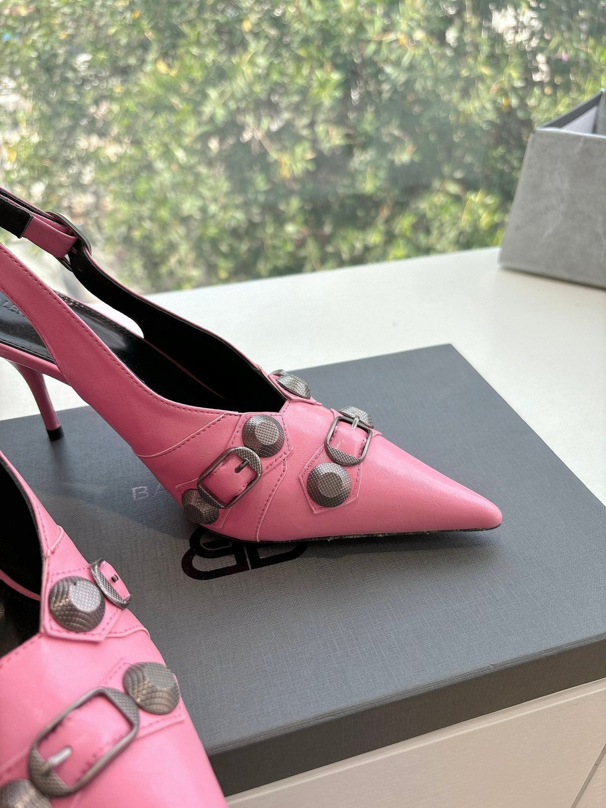 CAGOLE HIGH SLINGBACK IN BUBBLEGUM PINK GLOSSY CALFSKIN