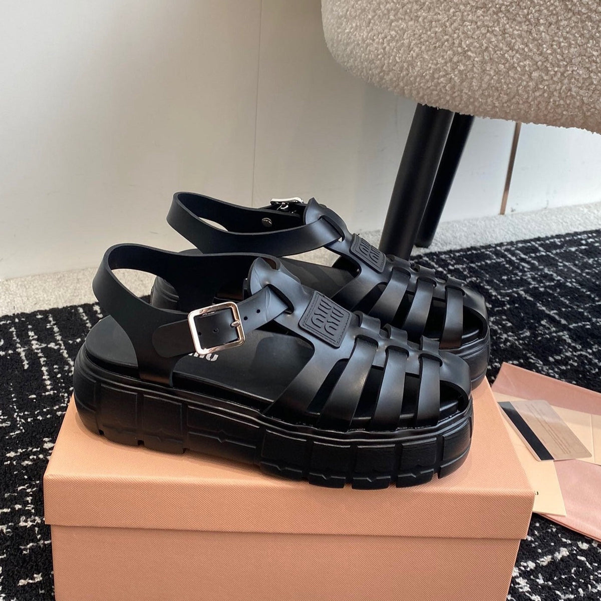 ROMAN THICK-SOLED SANDALS BLACK CALFSKIN