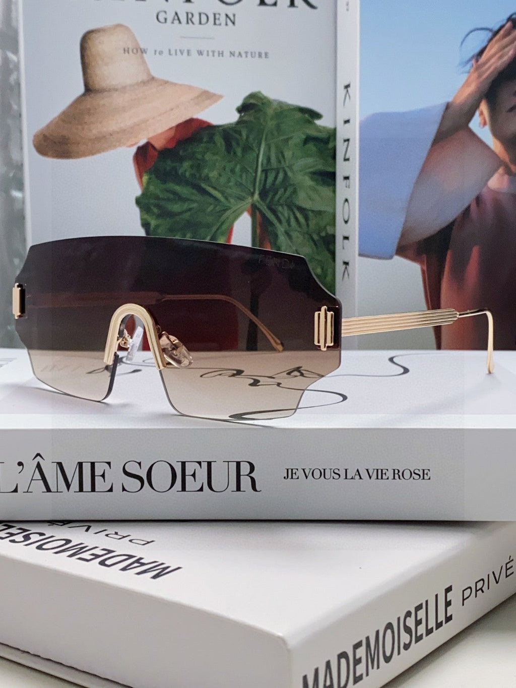 ANGULAR VISOR SUNGLASSES 575795 IN METAL