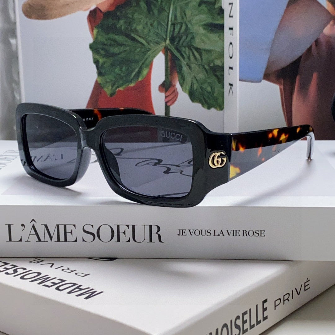 RECTANGULAR FRAME SUNGLASSES 570237 IN ACETATE