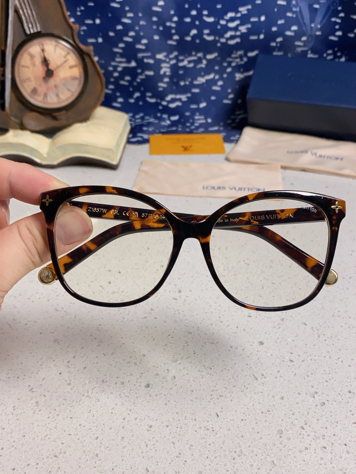 CAT EYE SUNGLASSES 573323 IN HAVANA ACETATE MONOGRAM LOGO