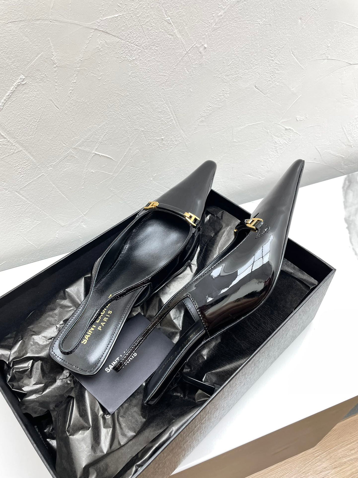 CARINE SLINGBACK PUMPS 45 IN PATENT BLACK LEATHER