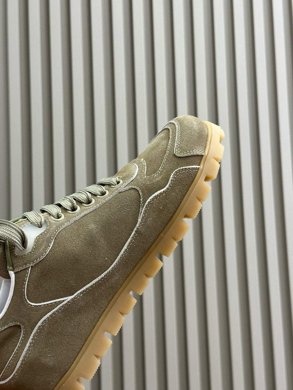 PRA TRAIL FADED SUEDE SNEAKERS LIGHT BROWN