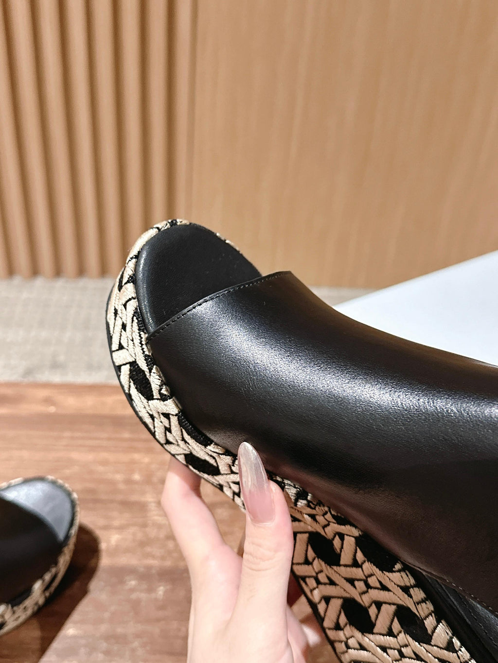 ATTITUDE WEDGE HIGH SLINGBACK 90MM IN BLACK CALFSKIN CANVAS SOLE