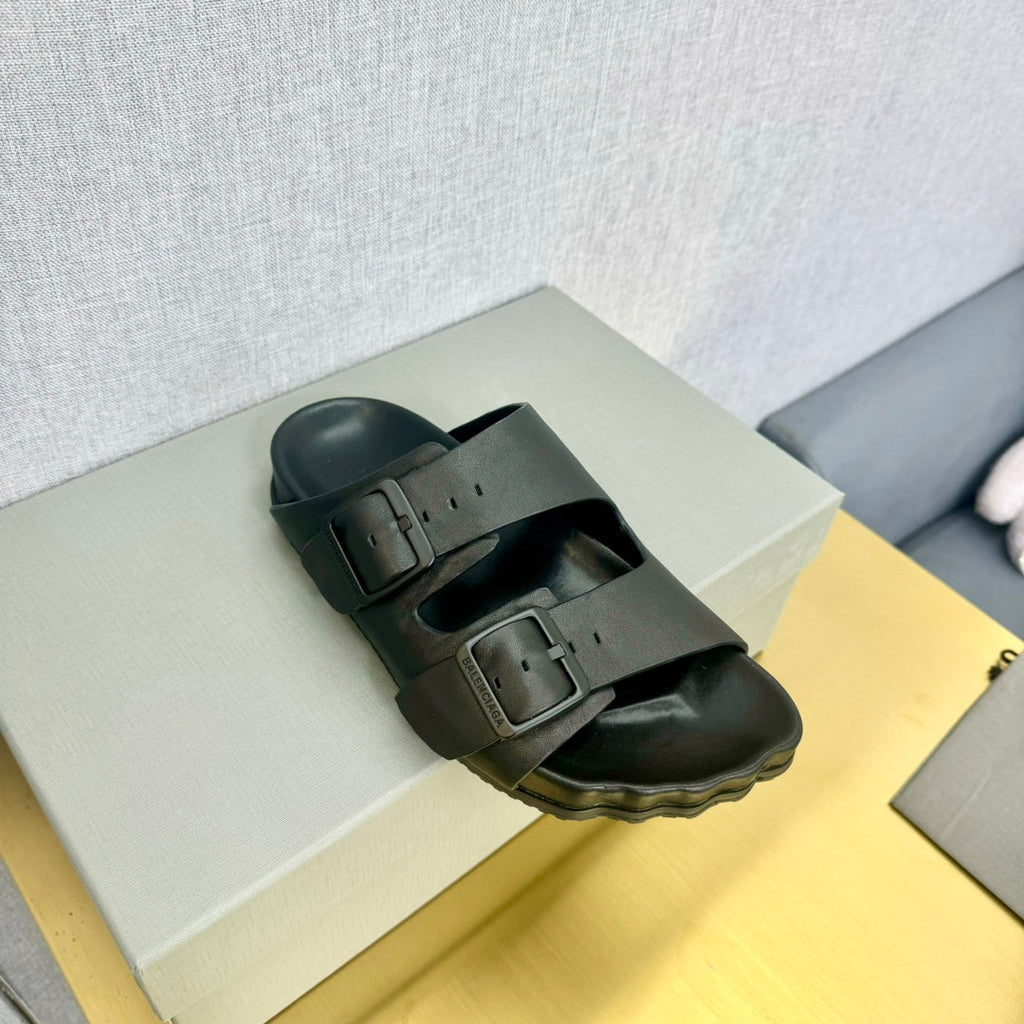 BIRKENSTOCK SLIPPERS IN BLACK CALFSKIN