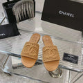 SLIPPERS CARAMEL BROWN SHEEPSKIN