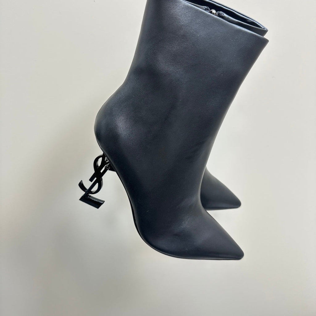 SL OPYUM HEELED BOOT BLACK CALFSKIN