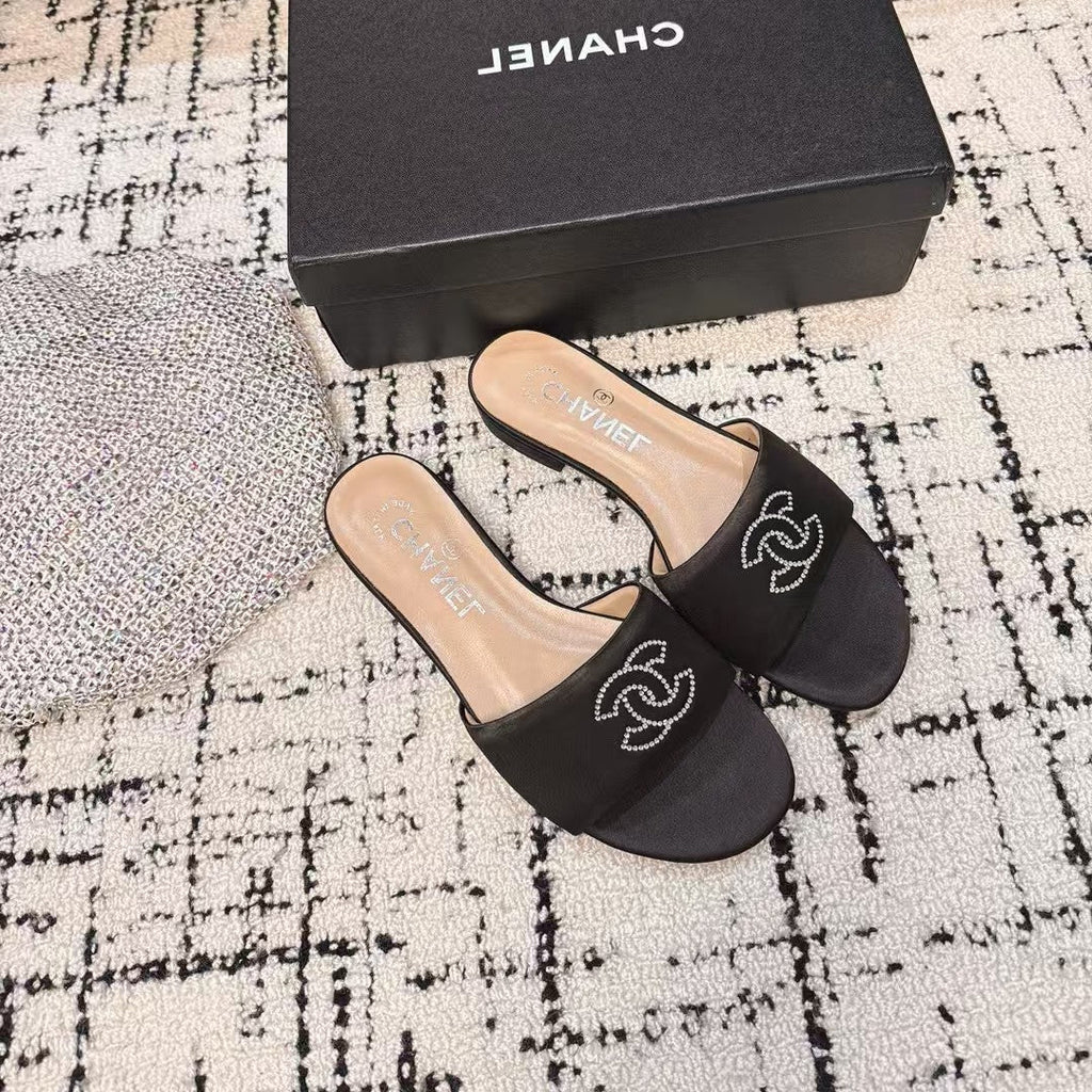 SLIPPERS IN BLACK SATIN MIX CALFSKIN