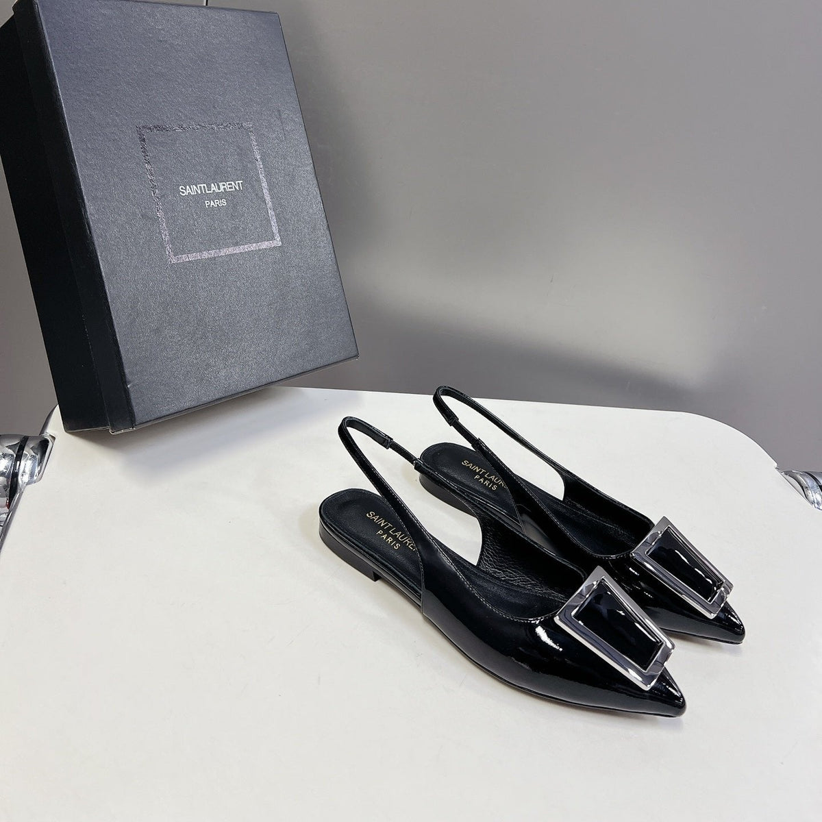 SL SQUARE BUCKLE SLINGBACK BLACK POLISHED CALFSKIN