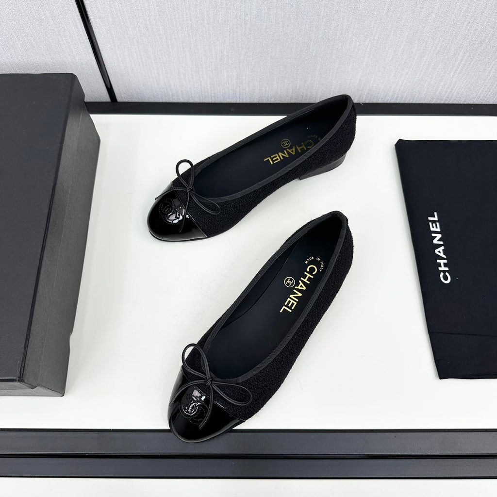 BALLET FLATS IN BLACK TWEED AND CALFSKIN