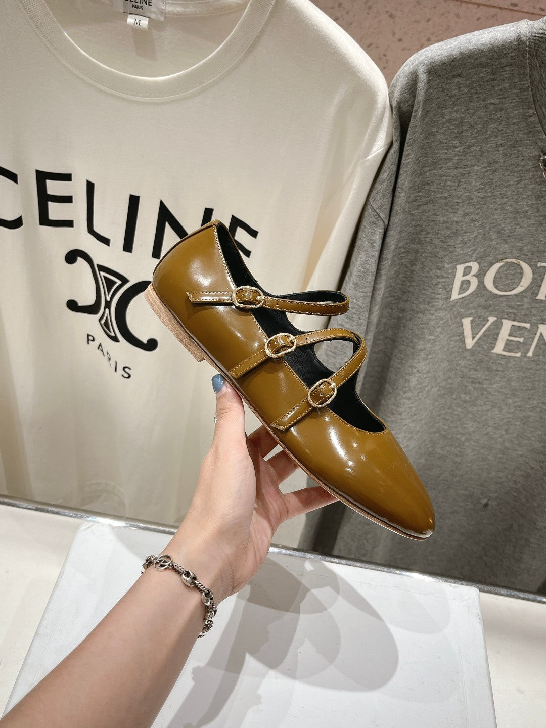 BALLET FLAT WITH CROSSOVER STRAP IN SEPIA BROWN LAMBSKIN