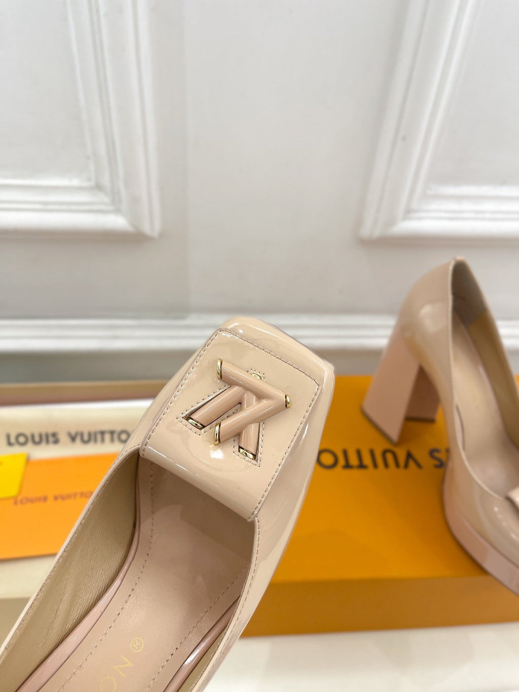 SHAKE MARY JANE HIGH HEEL 12 CM IN BISQUE BEIGE CALFSKIN