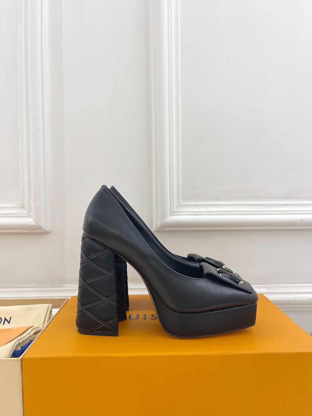 SHAKE MARY JANE HIGH HEEL 12 CM IN BLACK CALFSKIN